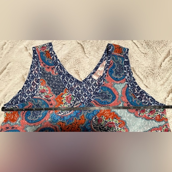 Zoe & Rose Band of Gypsies Multicolor Paisley Tank Top - Picture 2 of 9
